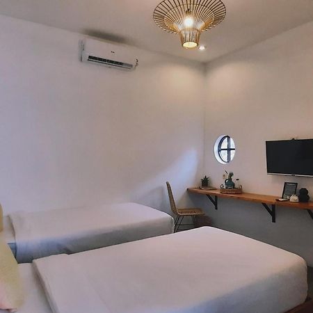 Betah Homestay Banyuwangi Баньювангі Екстер'єр фото